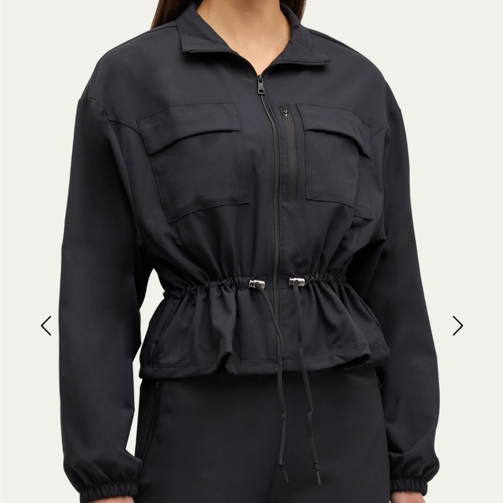 Beyond YogaCity Chic Zip Up Jacket ...New..size M..black color.